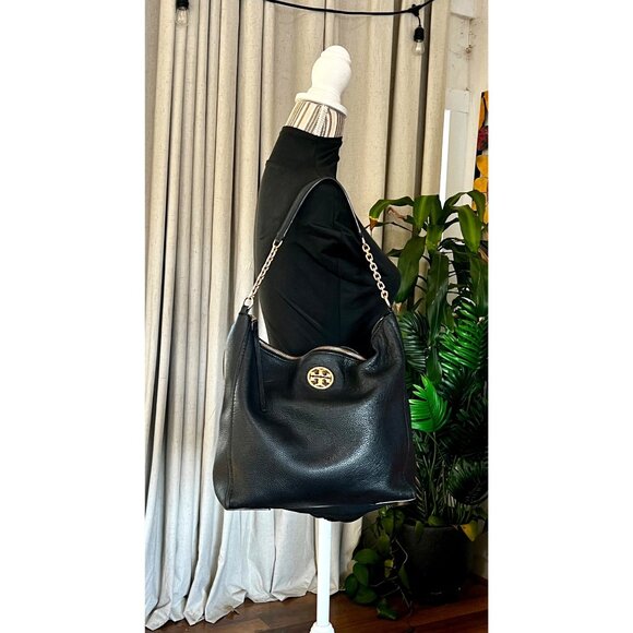 AUTHENTIC TORY BURCH BLACK LEATHER CHELSEA HOBO SHOULDER BAG - Picture 9 of 10